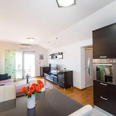 Visnja Apartment