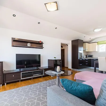 Apartman Visnja